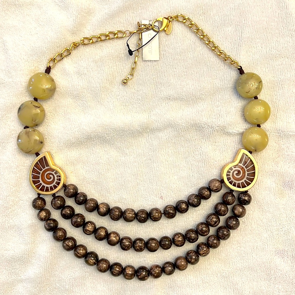 NWT chico gold and stone necklace